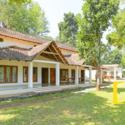 Justwalkin Rooms Backwater Homestay in Coorg